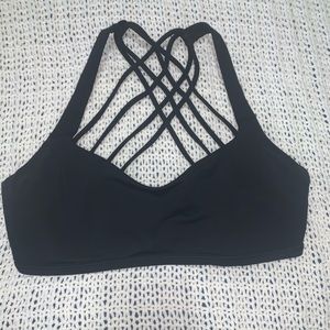 Lululemon sports bra